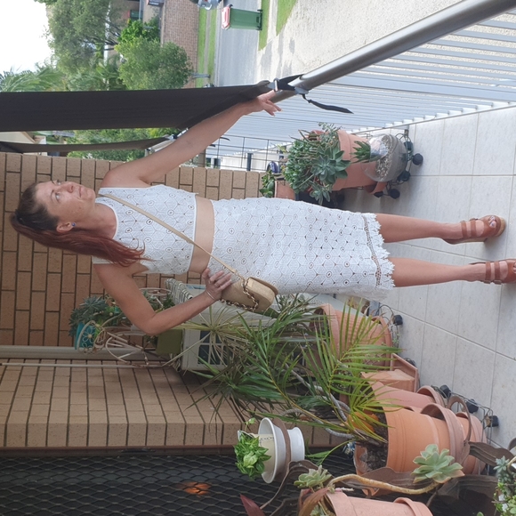 Absolutely Gorgeous Set Skirt and Crop Top - Picture 8 of 12